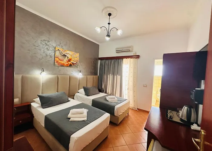 Oskar Hotel