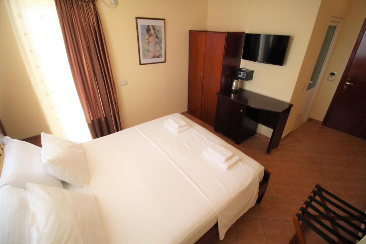 Hotel Oskar Sarande